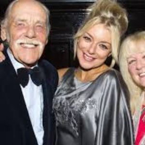 Meet your Posher, Beauty